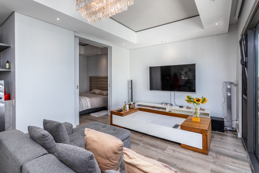 To Let 1 Bedroom Property for Rent in Foreshore Western Cape